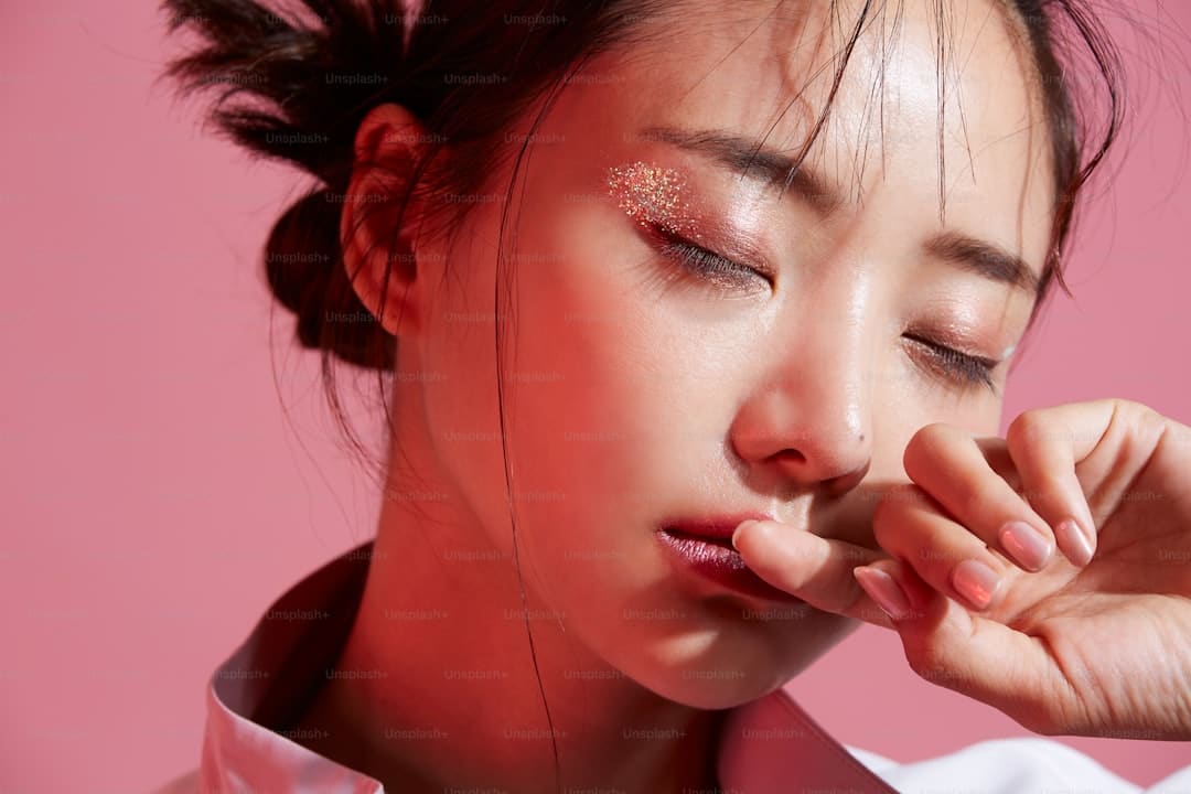 LABUBU、哪吒等“反完美”IP兴起 年轻人为何爱上丑萌的它